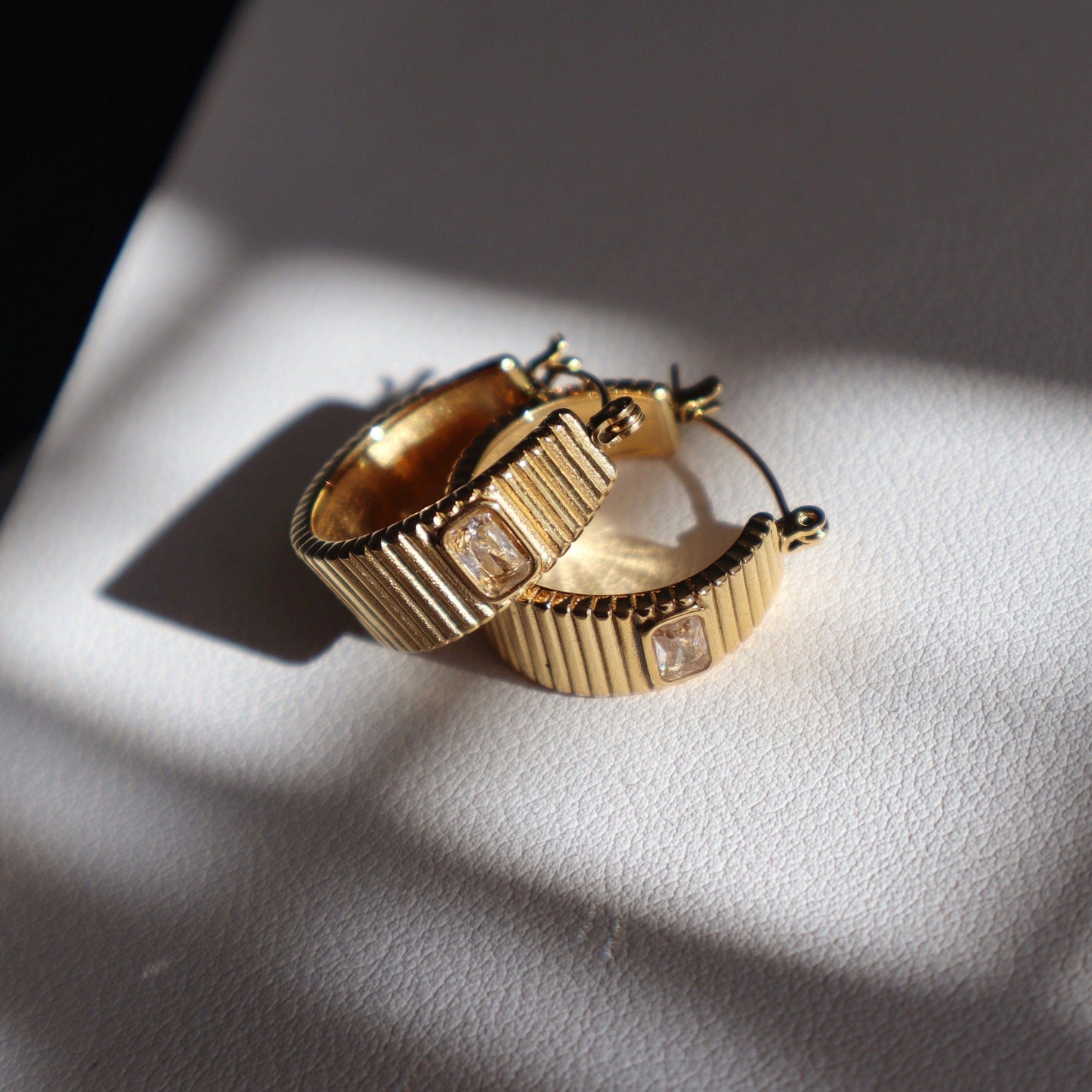 Stella Hoops | Chunky Gold Hoops