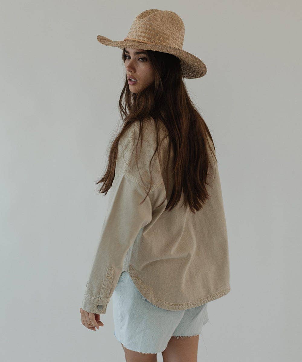 Linny Gus Crown