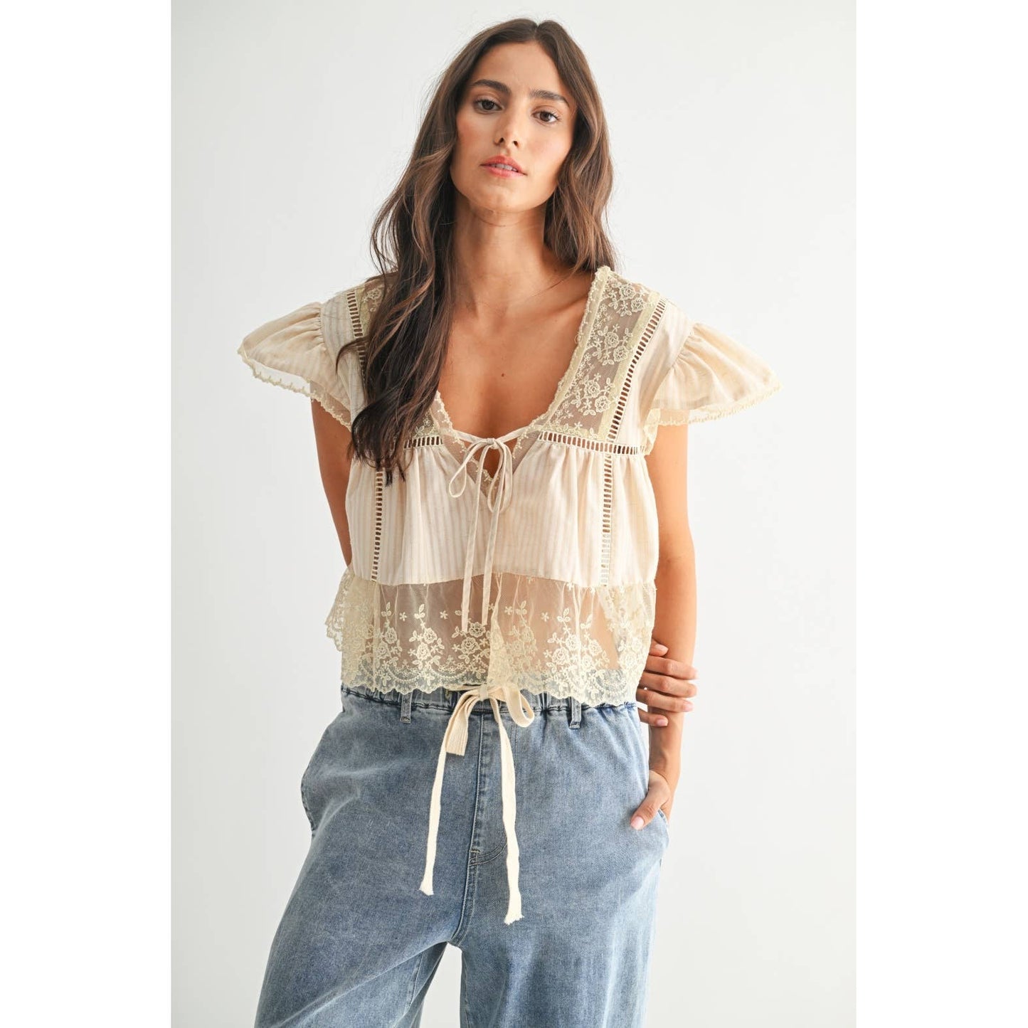 LACE TRIMMED BLOUSE