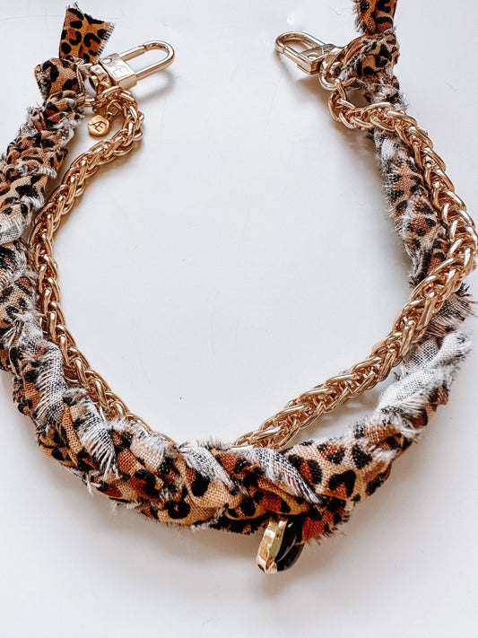 Savannah Phone Wristlet: Gold Chain