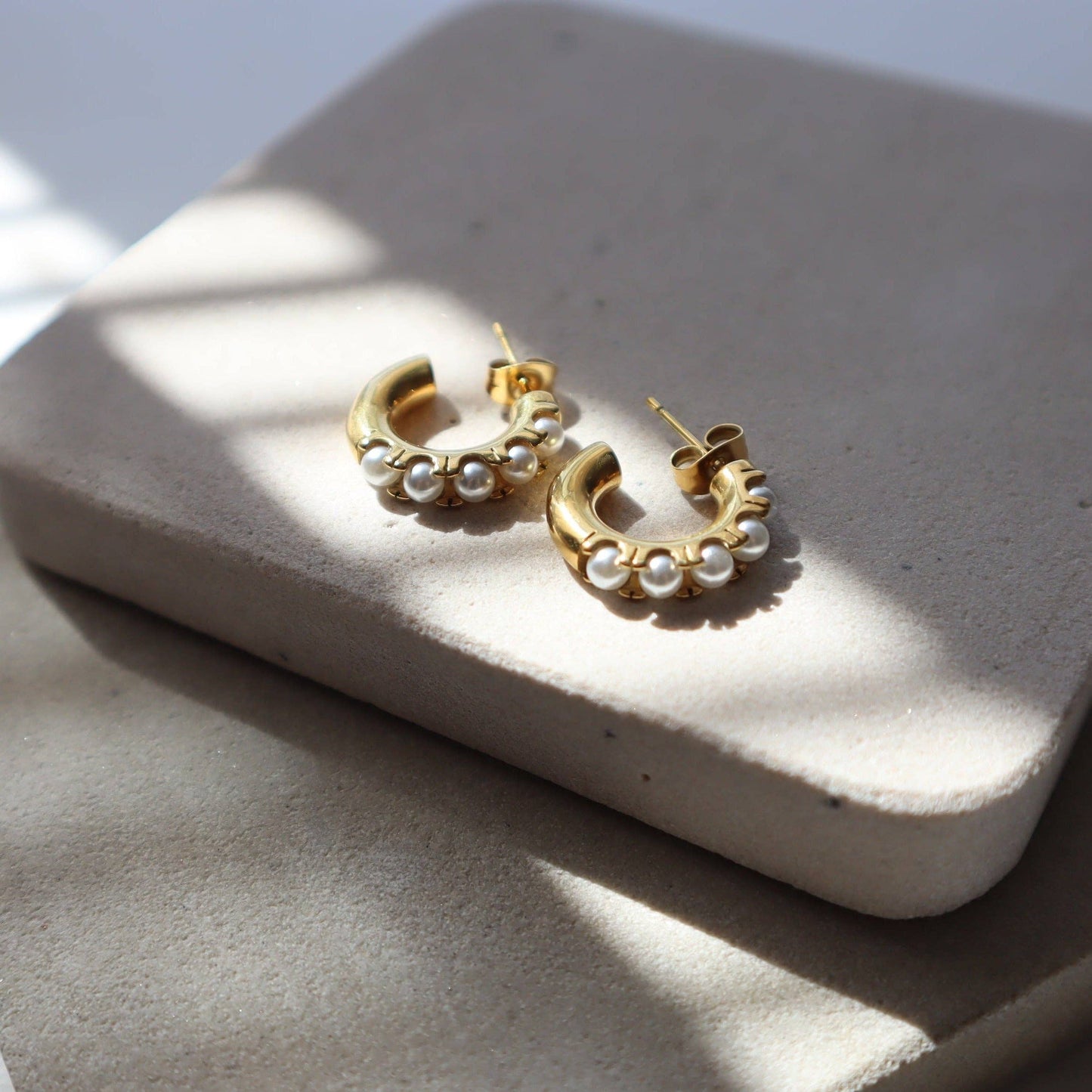 Nori Hoops | Pearl Hoop Earrings