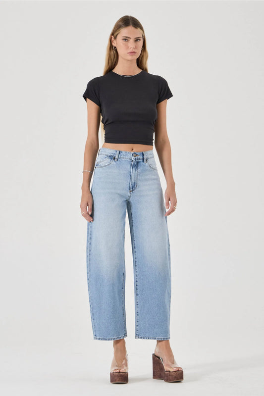 Gigi Barrel Jeans in Brad Blue