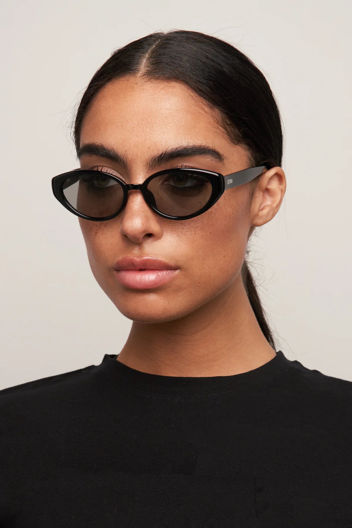 Greta Black Sunglasses