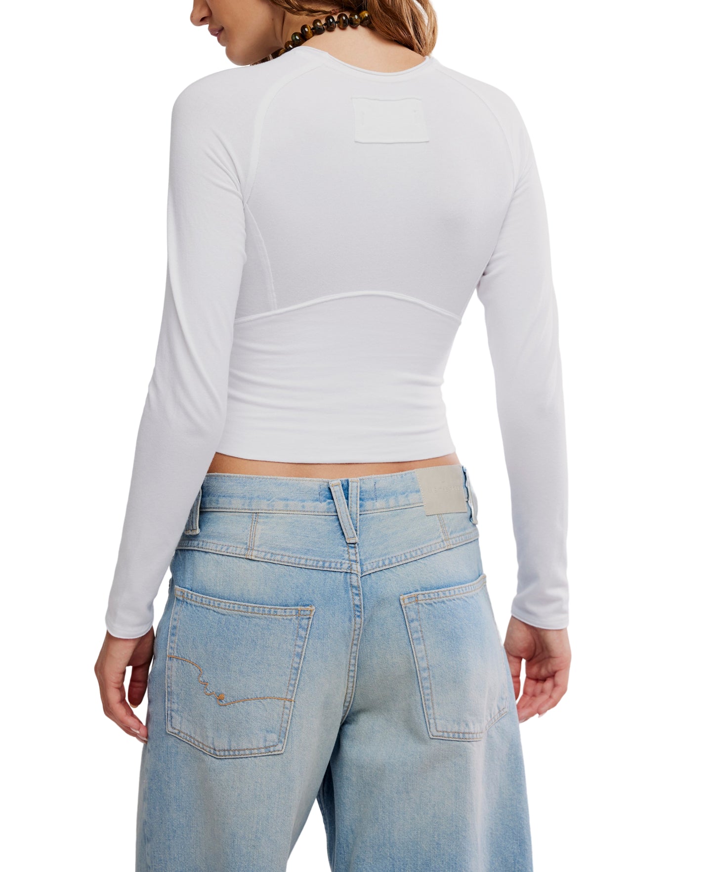 Protagonist Layering-Ivory