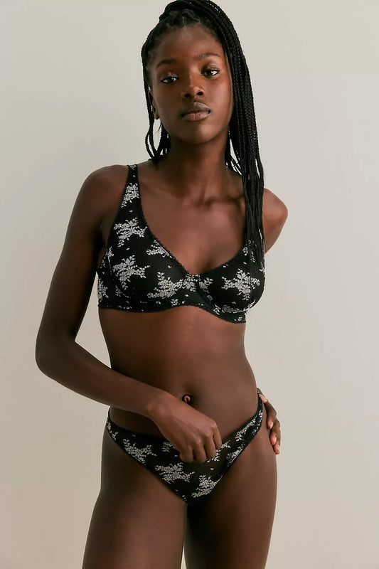 Talk About It Thong Black